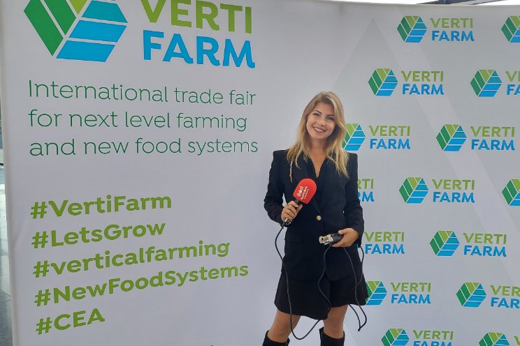 Romy live vanaf VertiFarm Romy live vanaf VertiFarm